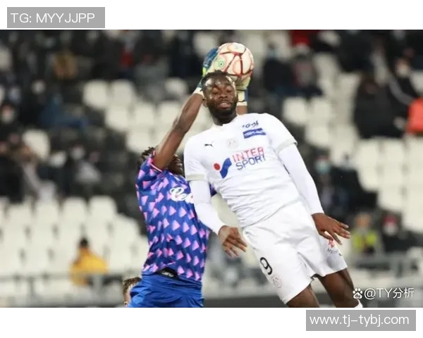 亚眠主场迎战卡昂争夺三分双方实力对决引发关注